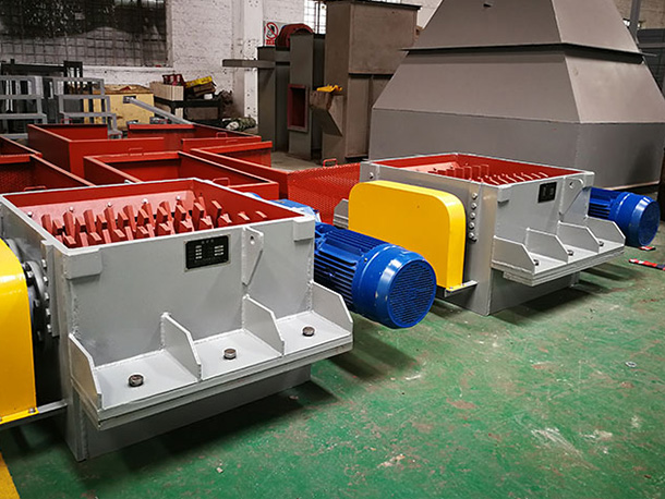 無(wú)堵破碎機(jī) 無(wú)堵破碎機(jī)